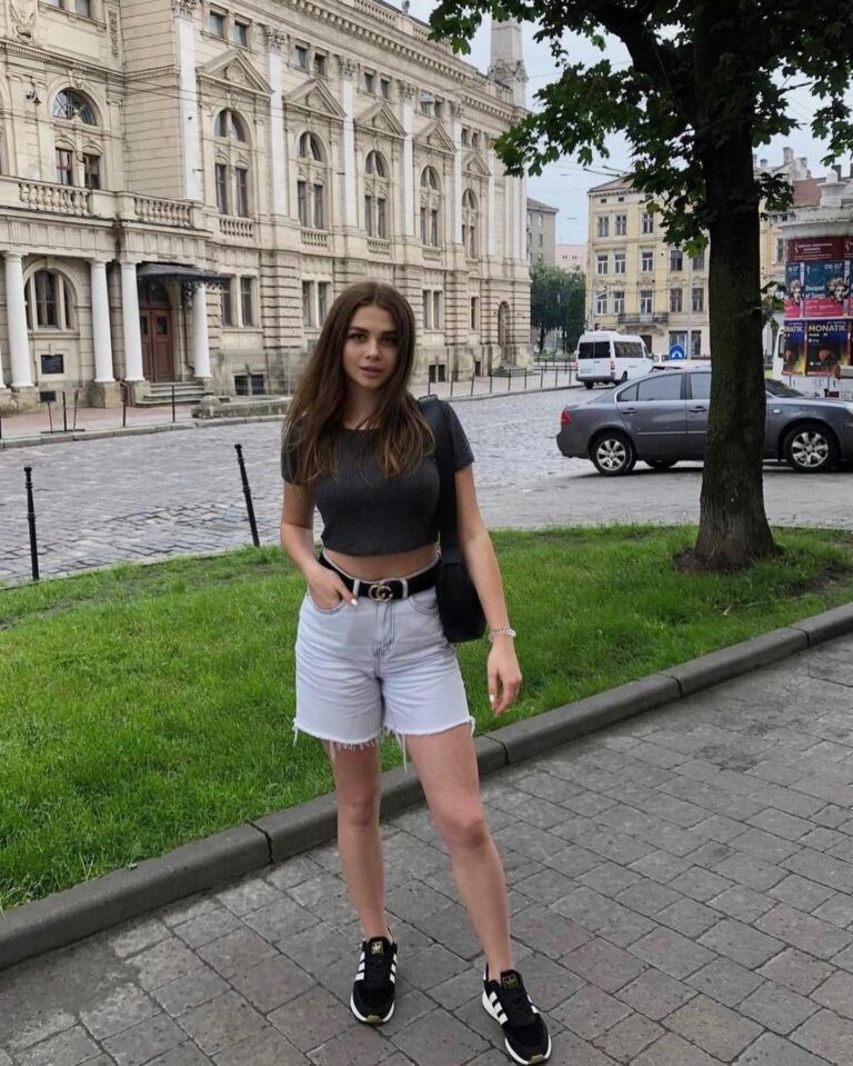 SingleSlavic image 1