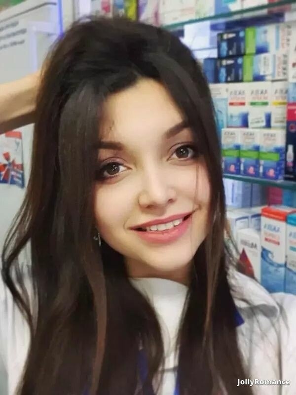 Yuliya Profile image 2